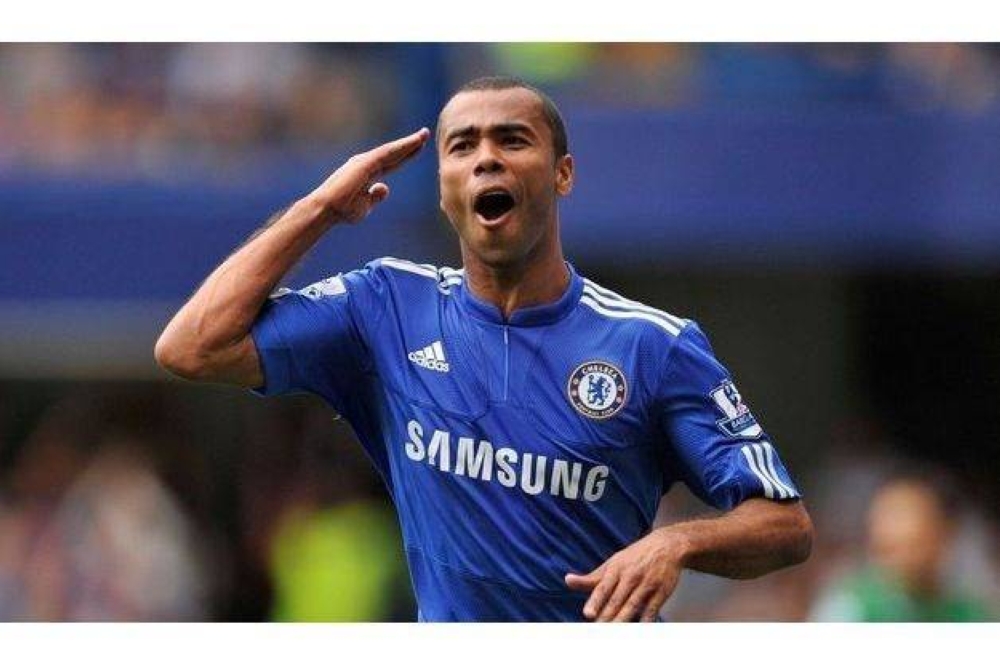 آشلي-كول-مدربا-لتشيزينا-الإيطالي-في-أولى-تجاربه-التدريبية