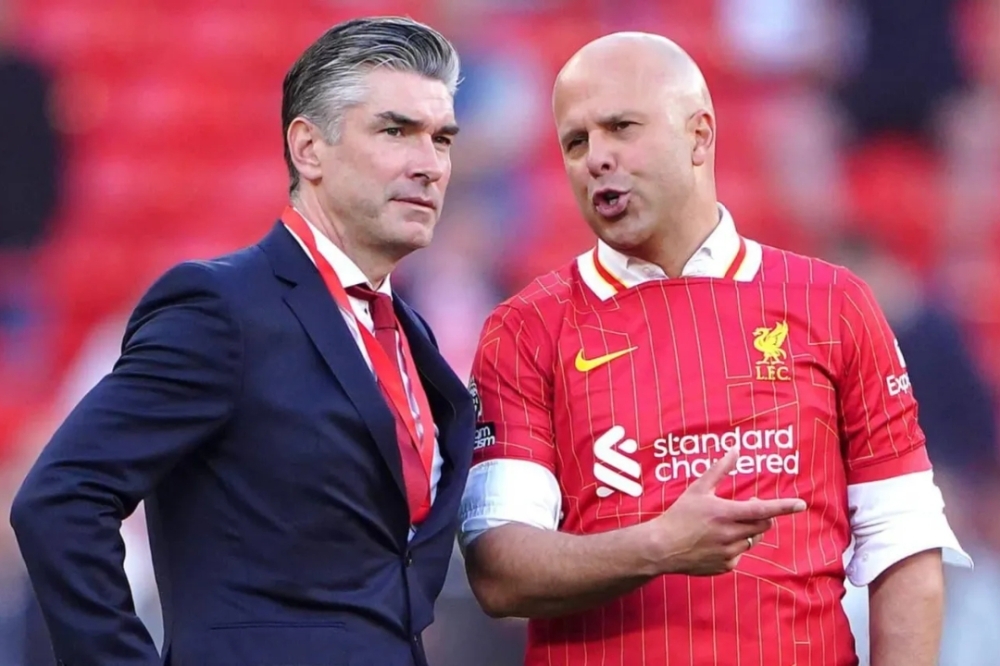 عاجل-هل-يرحل-المدير-الرياضي-لليفربول-ريتشارد-هوز-للعمل-مع-الهلال؟.-رد-رسمي