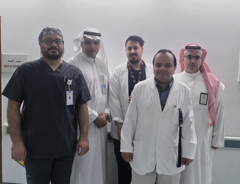 مكة-المكرمة.-فريق-طبي-ينجح-في-إنقاذ-ساق-طفلة-تبلغ-4-أعوام-من-البتر