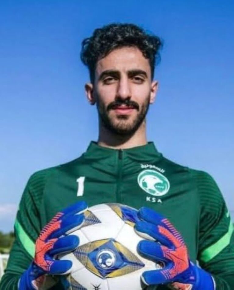 قرار-من-رينارد-في-الأخضر-بشأن-نواف-العقيدي-بعد-خطأ-مباراة-مصر