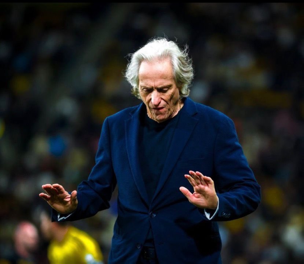 قرار-من-جيسوس-بشأن-ضم-سيماكان-وكومان-لقائمة-مباراة-النصر-والنجمة