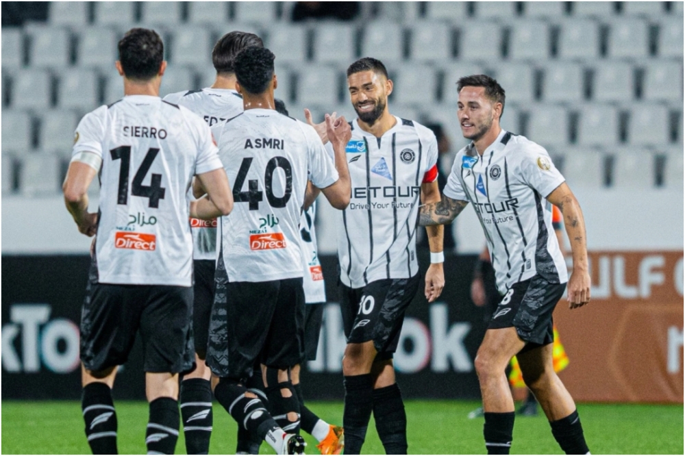 الأحد-ديربي-الرياض.-صراع-البقاء-يشعل-مواجهة-الرياض-والشباب-في-ختام-الجولة