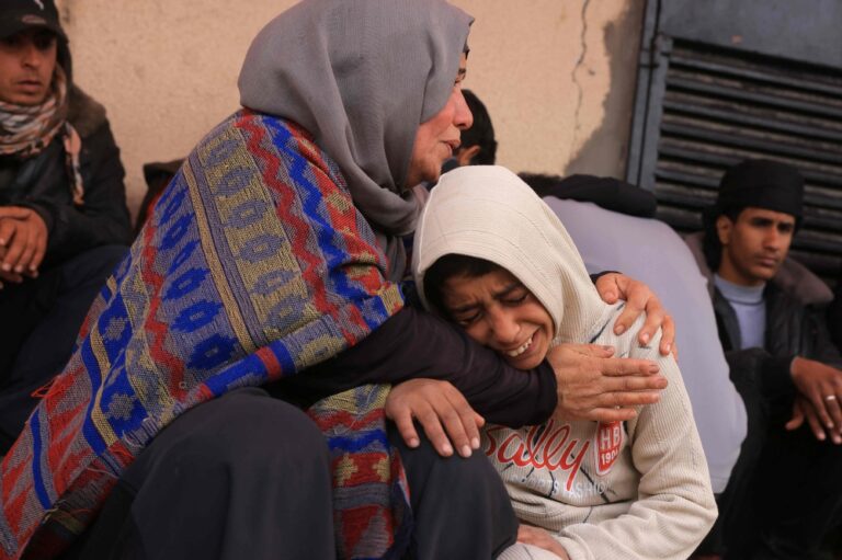 تطورات-العدوان.-استشهاد-فلسطيني-في-قصف-الاحتلال-الإسرائيلي-على-غزة