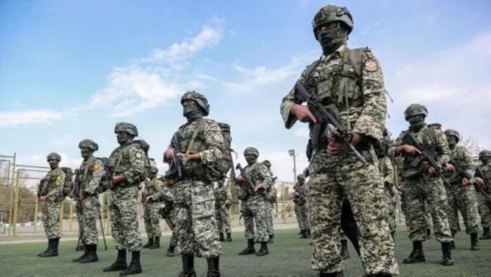 الجيش-الإيراني-يعترف-بمقتل-4-من-قواته-خلال-مواجهة-الطائرات-الأمريكية