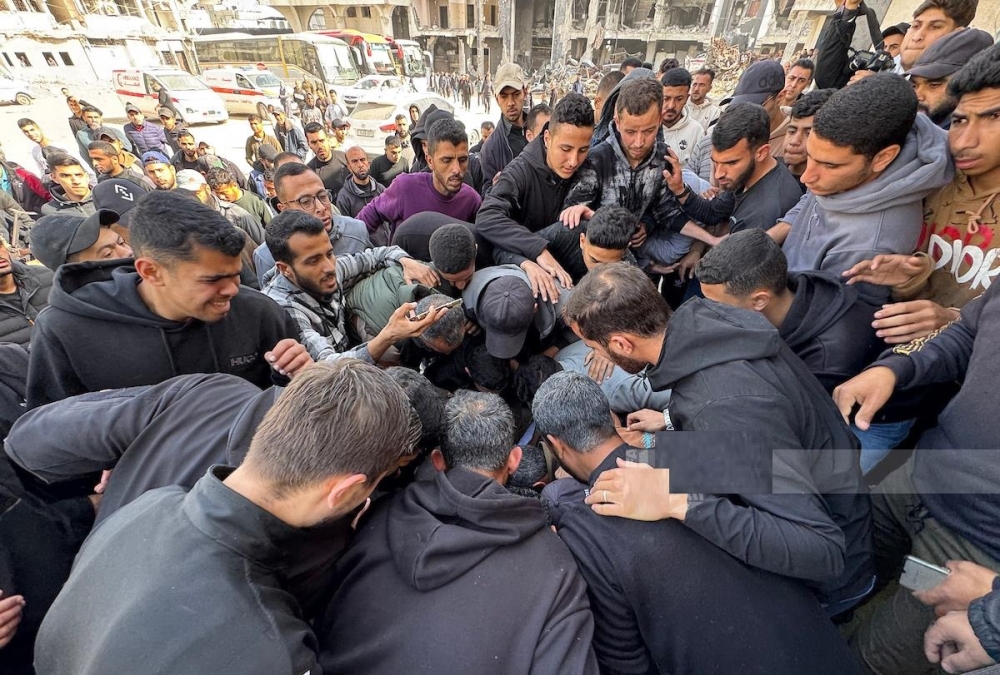 استشهاد-أكثر-من-10-فلسطينيين-بنيران-الاحتلال-الإسرائيلي-في-غزة