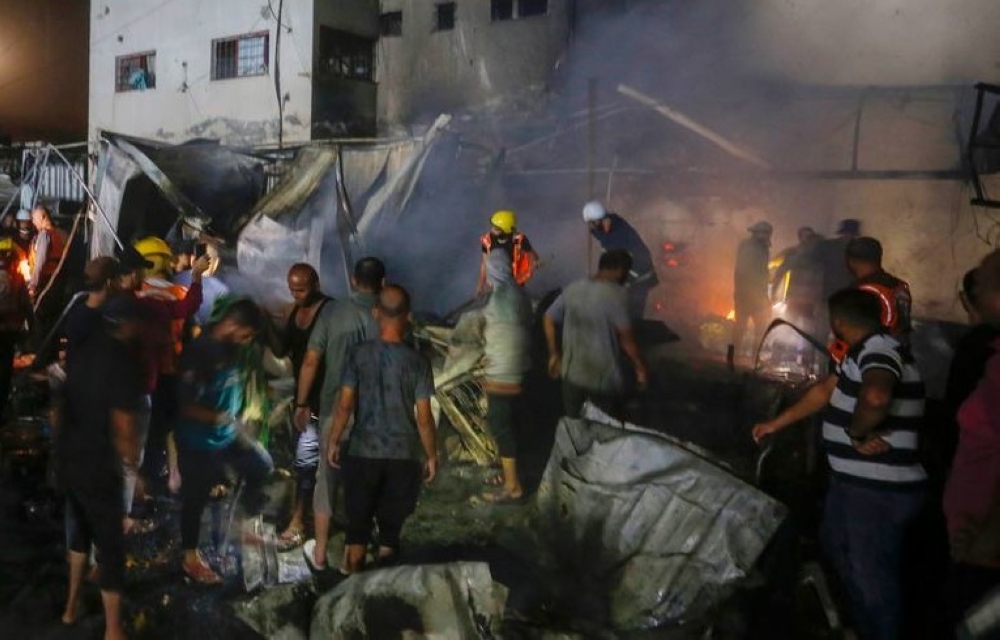 الاحتلال-يدمر-أكثر-من-1800-مرفق-صحي-في-غزة