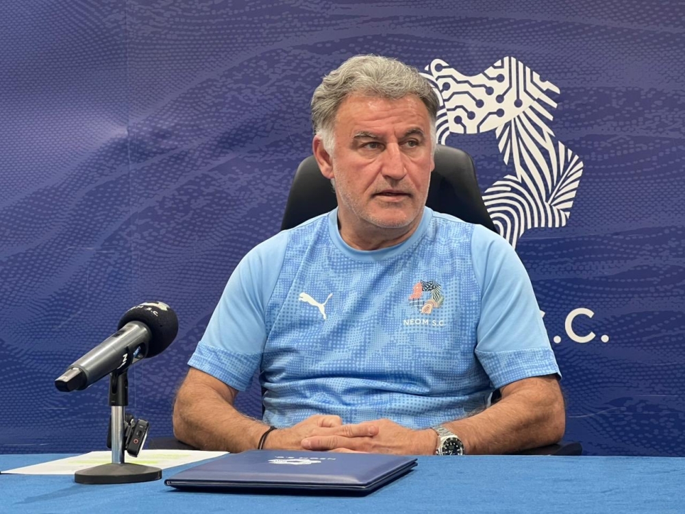 غالتييه-مدرب-نيوم:-مباراة-الاتحاد-القادمة-صعبة.-والعميد-تأثر-برحيل-هذا-الثنائي