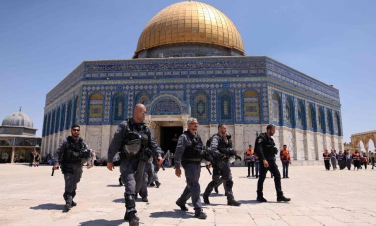 الرئاسة-الفلسطينية-تدين-اقتحام-وزير-إسرائيلي-للمسجد-الأقصى