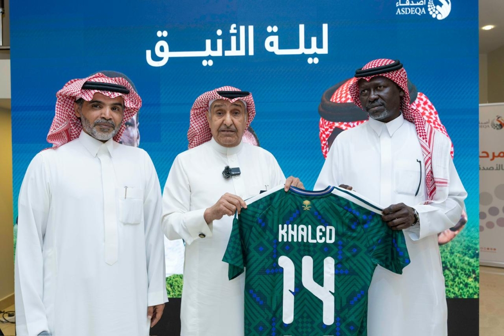 جمعية-أصدقاء-لاعبي-كرة-القدم-تحتفي-بالأنيق-(-خالد-مسعد)