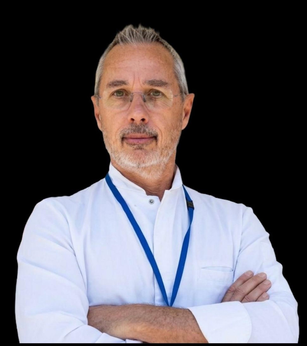 الفائزان-بجائزة-مجلة-الدكتور-سليمان-الحبيب-للتميز-البحثي:
السعودي-أ-د-المطير:-الجائزة-تعكس-التزام-مجموعة-الدكتور-سليمان-الحبيب-الراسخ-بالارتقاء-بالمنظومة-الصحية-في-المملكة
الفرنسي-أ-د-فيليب:-سعيد-بالجائزة.-وهي-تقدير-ودعم-لكافة-الباحثين-المتخصصين