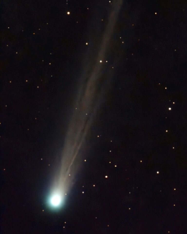 فلكية-جدة:-مذنب-c/2025-r3-ليس-«عملاقًا-نادرًا».-وذروته-فرصة-علمية-بلا-مخاطر