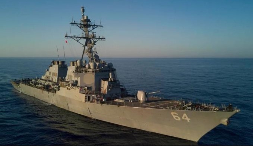 إيران-تعلن-استمرار-حظر-عبور-السفن-العسكرية-لمضيق-هرمز