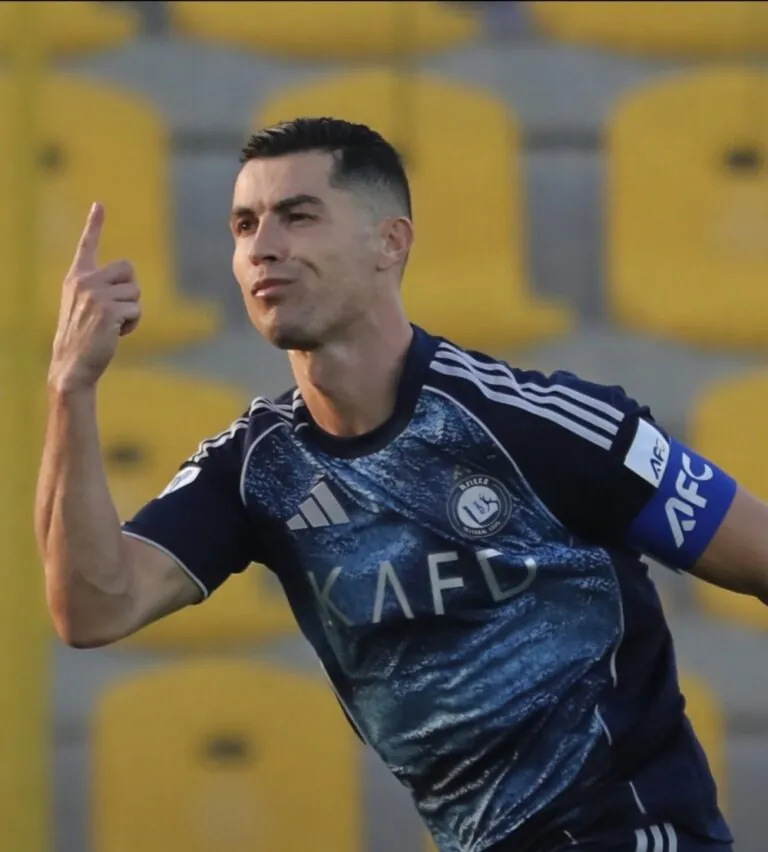 عاجل-كريستيانو-رونالدو-يفاجئ-جماهير-الوصل-عقب-المباراة.-ماذا-فعل؟