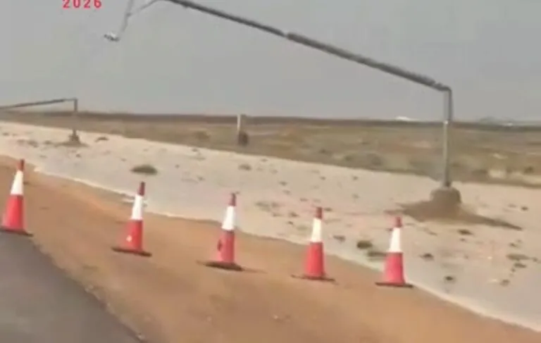 السعودية-للطاقة:-سقوط-أعمدة-كهربائية-في-رياض-الخبراء-بالقصيم.-ولا-إصابات