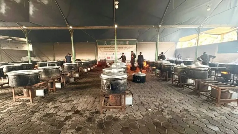 توزيع-25-ألف-وجبة-ساخنة-من-“الملك-سلمان-للإغاثة”-في-قطاع-غزة