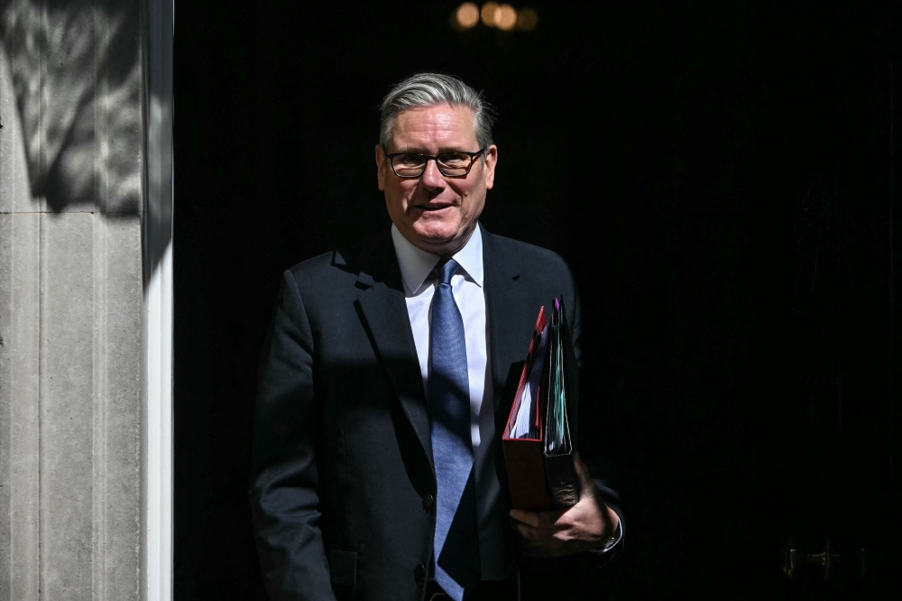 بسبب-قضية-ماندلسون.-ستارمر-يرفض-الاستقالة-وسط-عاصفة-سياسية-ببريطانيا