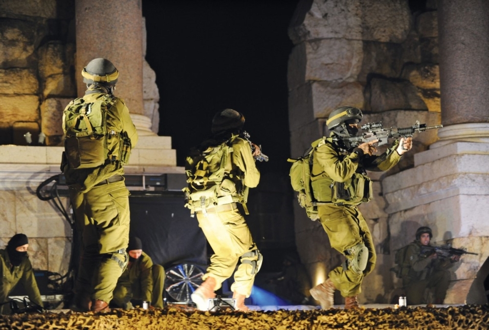 استشهاد-فلسطيني.-قوات-الاحتلال-تطلق-قنابل-غاز-سام-في-الضفة-الغربية