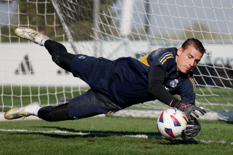 لونين-يثير-الجدل-حول-مستقبله-مع-ريال-مدريد-ويوفنتوس-يترقب