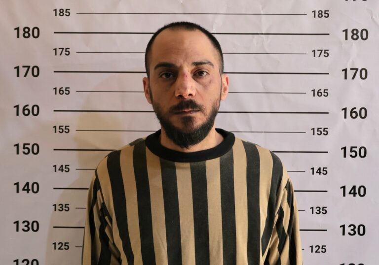 عاجل:-القبض-على-أمجد-يوسف-المتهم-الرئيسي-بـ”مجرزة-التضامن”-في-سوريا