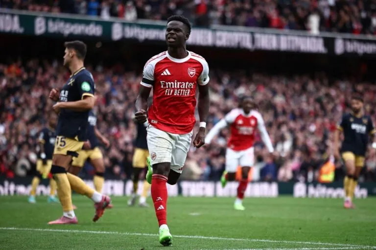 مدرب-أرسنال-يعلن-عودة-ساكا-قبل-مواجهة-نيوكاسل
