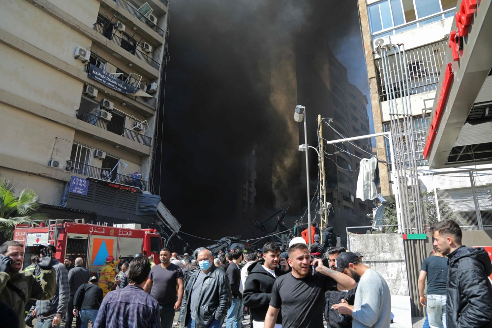 8-قتلى-في-غارات-الاحتلال-الإسرائيلي-على-جنوب-لبنان