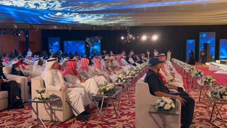90-ثانية-لتحويل-البلاغات.-الهلال-الأحمر-يفعّل-الاستجابة-الاستباقية-في-الحج