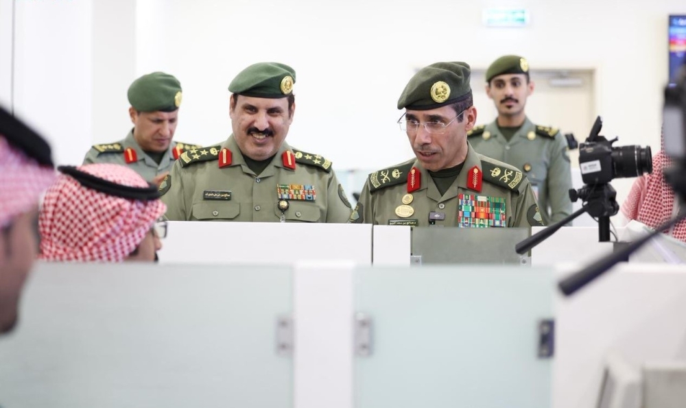 مدير-عام-الجوازات-المكلّف-يتفقّد-أعمال-مراكز-اللجان-الإدارية-الموسمية-بمداخل-العاصمة-المقدسة